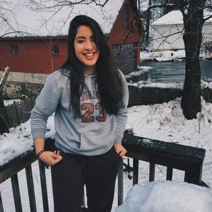 Meet your Posher, Raafaela